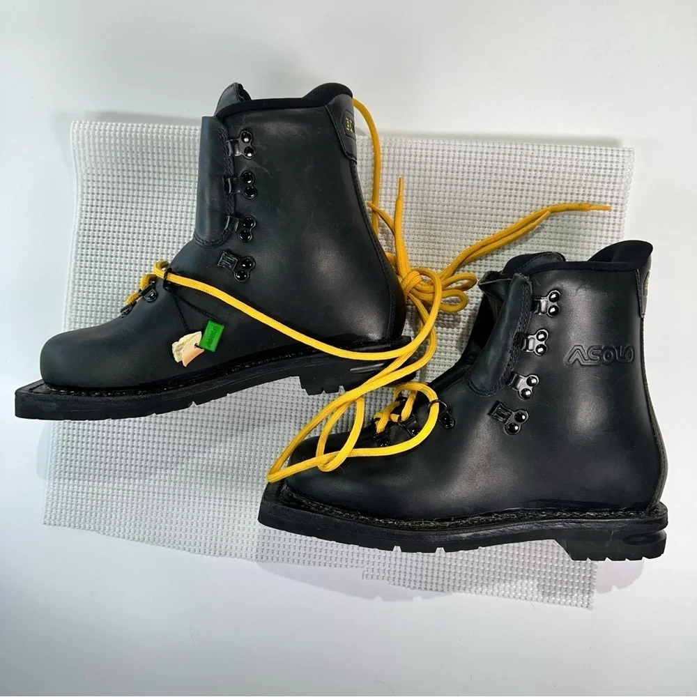 Extreme Leather Vibram Hiking Boots Mens 6.5 Black Gorpcore